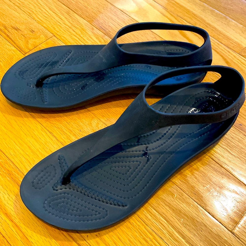 Women’s Croc sandals
